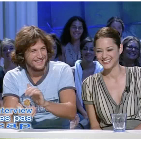 Guillaume Canet et Marion Cotillard dans "Tout le monde en parle", le 13 septembre 2003.