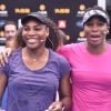 Serena et sa soeur Venus Williams au Match de tennis caritatif à Auckland en Nouvelle-Zélande le 1 er janvier 2017