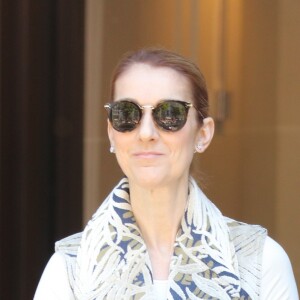 Céline Dion quitte son hôtel le Royal Monceau à Paris le 7 juillet 2016.