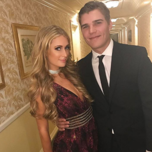 Paris Hilton fête la St Valentin avec son nouvel amoureux Chris Zylka - Photo publiée sur Twitter le 19 février 2017