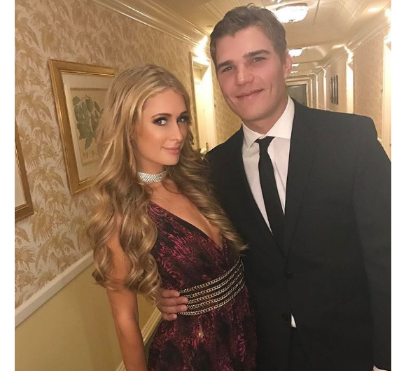 Paris Hilton fête la St Valentin avec son nouvel amoureux Chris Zylka - Photo publiée sur Twitter le 19 février 2017