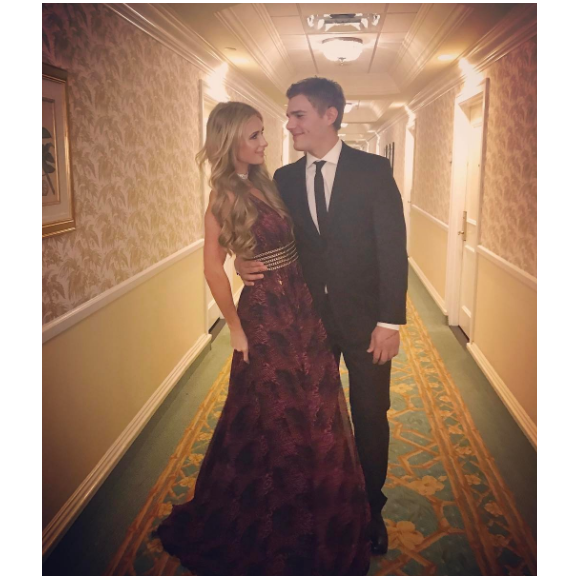 Paris Hilton et son amoureux Chris Zylka - Photo publiée sur Instagram le 19 février 2017