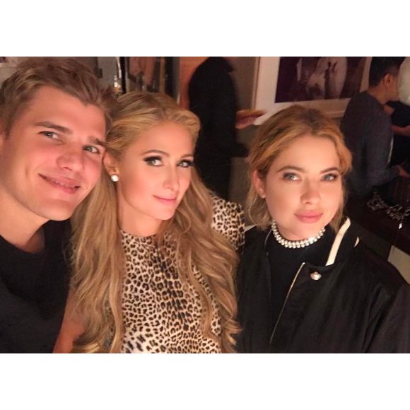 Paris Hilton a fêté ses 36 ans avec son chéri Chris Zylka et sa copine Ashley Benson - Photo publiée sur Instagram le 17 février 2017