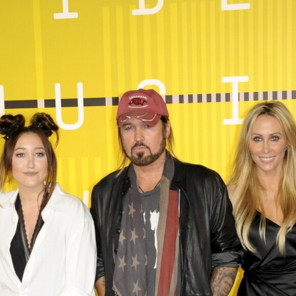 Braison Cyrus, Tish Cyrus, Noah Cyrus, Billy Ray Cyrus, Brandi Glenn Cyrus à la Soirée des MTV Video Music Awards à Los Angeles le 30 aout 2015.