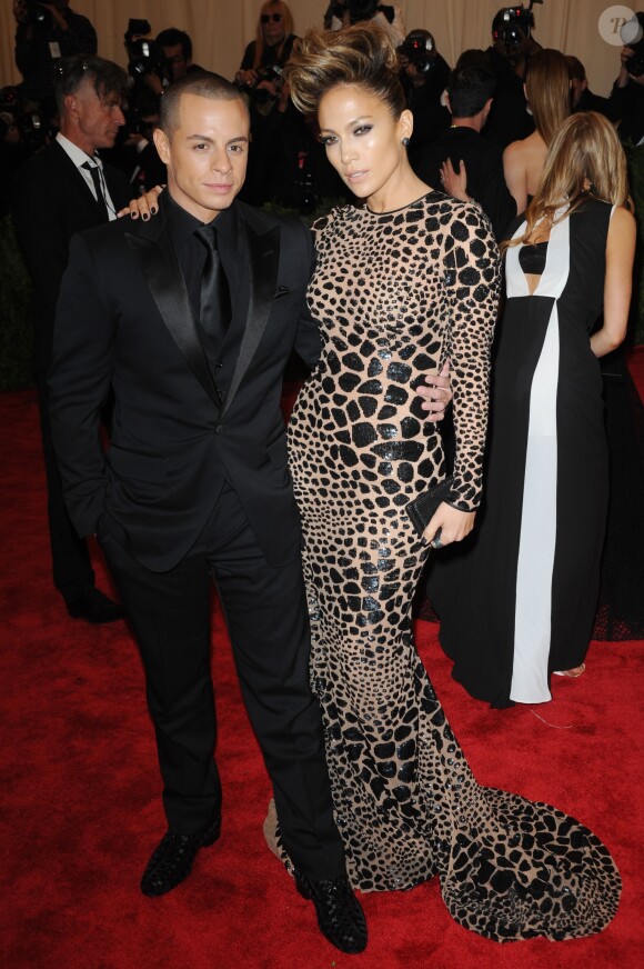 Jennifer Lopez, Casper Smart à la Soiree "'Punk: Chaos to Couture' Costume Institute Benefit Met Gala" a New York le 6 mai 2013