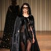 Bella Hadid - Défilé de mode prêt-à-porter "Alberta Ferretti", collection automne-hiver 2017/2018, à Milan, le 23 février 2017.