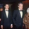Charles Gérard et Jean-Paul Belmondo avec sa mère Madeleine (photo d'archive)