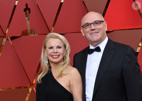 Howard Barish et Suzanne Barish lors de la cérémonie des Oscars au Dolby Theater, Los Angeles, le 26 février 2017.