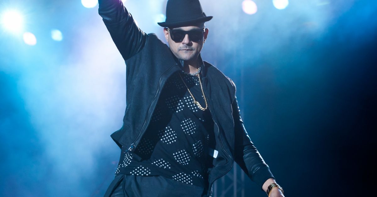 Sean Paul en concert à Hambourg. Le 25 août 2015 Purepeople