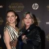 Billie Lourd et sa mère Carrie Fisher à la Première de "Star Wars : le réveil de la force" à Los Angeles le 14 décembre 2015