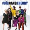Le casting de la saison 10 de The Big Bang Theory pose pour une affiche promo.