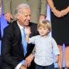Joe Biden et son petite-fils Hunter (le fils de Beau Biden) à Denver, le 27 août 2008
