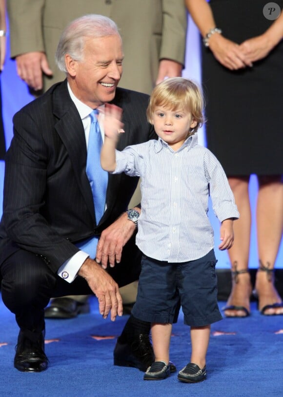 Joe Biden et son petite-fils Hunter (le fils de Beau Biden) à Denver, le 27 août 2008