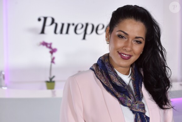 Exclusif - Rendez-vous avec Ayem Nour dans les locaux de Webedia pour une interview pour Purepeople.com. Levallois-Perret le 27 février 2017. © Giancarlo Gorassini/Bestimage