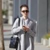 Exclusif - Lily Collins se balade dans les rues de Los Angeles, le 7 mars 2017 Exclusive - Actress Lily Collins stops to grab an iced tea while out and about in Los Angeles, California on March 7, 201707/03/2017 - Los Angeles