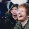 Ed Sheeran chante sur le plateau du "Today Show" au Rockefeller Plaza à New York, le 8 mars 2017.