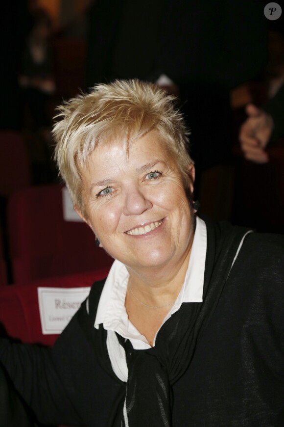 Mimie Mathy lors de la réception organisée en l'honneur de l'entrée de Nikos Aliagas au musée Grévin. Paris, le 7 décembre 2016. © Christophe Aubert via Bestimage