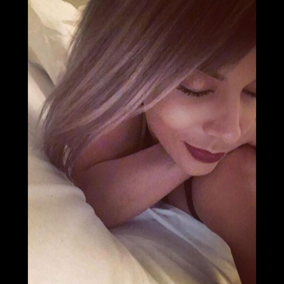 Shy'm dévoile sa nouvelle couleur de cheveux sur Instagram. Mars 2017.