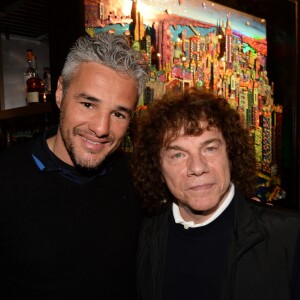 Exclusif - Farid Khider et Richard Cocciante - Vernissage de l'artiste Johann Perathoner à l'hôtel Renaissance à Paris le 17 mars 2017. © Rachid Bellak/Bestimage