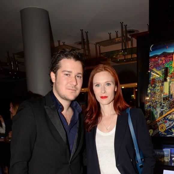 Exclusif - Johann Perathoner, Audrey Fleurot - Vernissage de l'artiste Johann Perathoner à l'hôtel Renaissance à Paris le 17 mars 2017. © Rachid Bellak/Bestimage