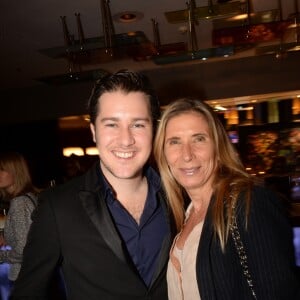 Exclusif - Johann Perathoner, Cécile Plaisance - Vernissage de l'artiste Johann Perathoner à l'hôtel Renaissance à Paris le 17 mars 2017. © Rachid Bellak/Bestimage