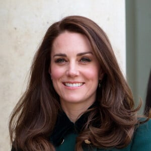 Le prince William, duc de Cambridge, et Kate Middleton, duchesse de Cambridge, ont été reçus au palais de l'Elysée le temps d'un entretien de courtoisie par le président François Hollande le 17 mars 2017 à Paris à l'entame de leur visite officielle de deux jours. © Cyril Moreau / Bestimage