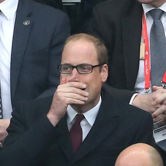 Le prince William et Kate Middleton assistent au match de Rugby France / Pays de Galles au Stade de France le 18 mars 2017.