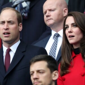 Le prince William, duc de Cambridge et Catherine Kate Middleton, duchesse de Cambridge assistent au match de Rugby France / Pays de Galles au Stade de France le 18 mars 2017. © Cyril Moreau / Bestimage The duke and duchess attend The Wales vs France RBS Six Nations match at the Stade de France on march 18th, 201718/03/2017 - Saint Denis