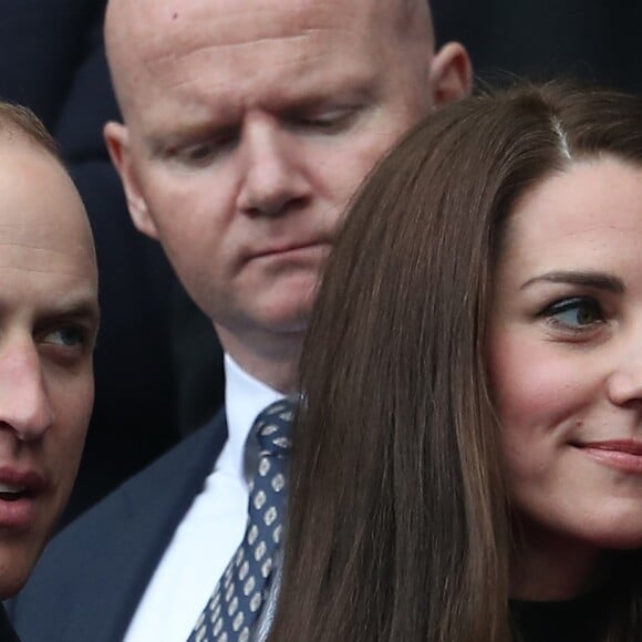 Le prince William et Kate Middleton assistent au match de Rugby France / Pays de Galles au Stade de France le 18 mars 2017.