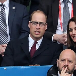 Le prince William et Kate Middleton assistent au match de Rugby France / Pays de Galles au Stade de France le 18 mars 2017.