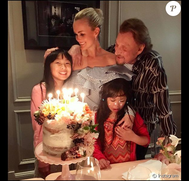 Laeticia Hallyday Soiree Magique Aupres De Son Amour Johnny Et De Leurs Amis Purepeople