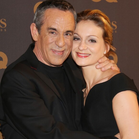 Thierry Ardisson et sa femme Audrey Crespo-Mara - Photocall de la cérémonie des "GQ 2015, Les Hommes de l'Année" au Shangri-La Hotel à Paris, le 25 janvier 2016. © Denis Guignebourg/Bestimage