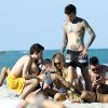 Chiara Ferragni et son petit ami, le rappeur italien Fedez, profitent d'une journée ensoleillée sur la plage du Setai. Miami, le 21 mars 2017.
