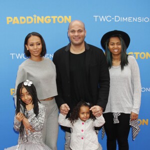 Melanie Brown (Mel B), son mari Stephen Belafonte et ses enfants Angel, Madison et Phoenix à la Première du film "Paddington" au Chinese Theatre à Hollywood. Le 10 janvier 2015