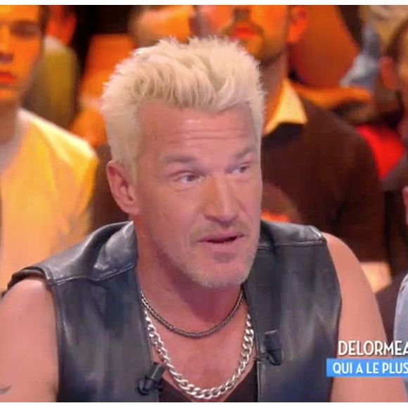Benjamin Castaldi défend son fils Julien dans "Castaldi vs Delormeau : Qui sera le meilleur animateur ?", sur C8. Le 23 mars 2017.