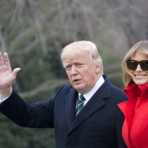 Donald et Melania Trump saluant la presse à la Maison Blanche, à Washington, le 17 mars 2017.
