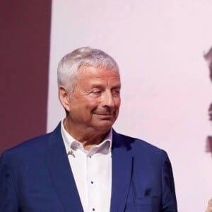 Exclusif - Christian Courtin-Clarins (président du conseil de surveillance de Clarins) et Laeticia Hallyday ("Femme de Coeur 2017" par Clarins pour son engagement humanitaire) - Le Prix Clarins pour l'enfance fête ses 20 ans et récompense sa nouvelle femme de coeur L.Hallyday pour son association La Bonne Étoile à l'hôtel Salomon de Rothschild à Paris, France, le 14 mars 2017. © Borde-Jacovides/Bestimage