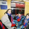 Ségolène Royal, avec ses deux fils, Thomas et Julien à l'inauguration du Stade de France en mars 1997.