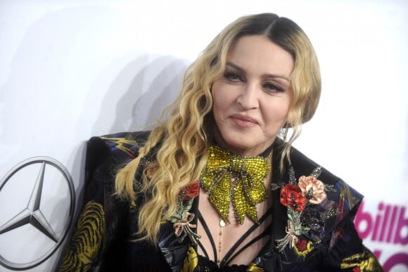 Madonna : ses looks de scène iconiques