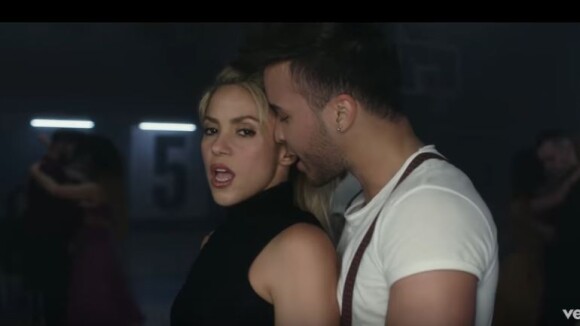 Shakira et Prince Royce dans le clip de "Deja vu" sorti le 24 mars 2017 sur You Tube.