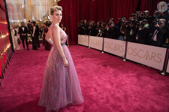 Scarlett Johansson - Arrivées à la soirée des Oscar 2017 au Dolby theater à Los Angeles (Hollywood) le 26 février 2017.