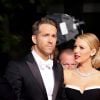 Blake Lively et son mari Ryan Reynolds - Montée des marches du film "Captives" lors du 67 ème Festival du film de Cannes – Cannes le 16 mai 2014.