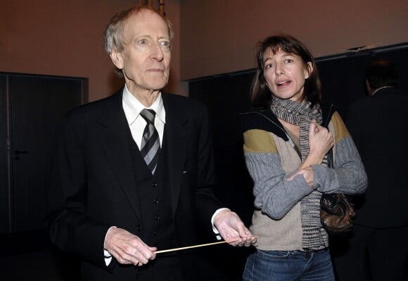 John Barry et Kate Barry, fille qu'il a eue de son mariage avec Jane Birkin, lors de la clôture du 8e Festival de cinéma et de musique d'Auxerre, le 17 novembre 2007.