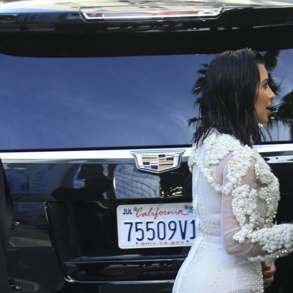 Kim Kardashian à l'évènement des Fashion Los Angeles Awards, organisée le 2 avril 2017.