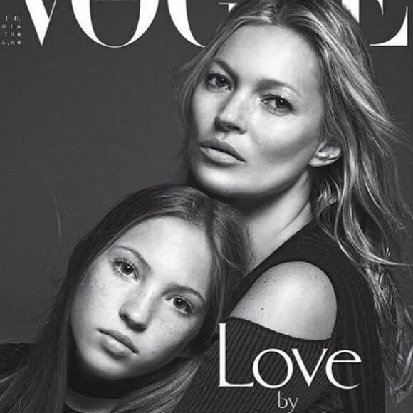 Kate Moss partage avec sa fille Lily Grace la couverture de Vogue, la relève est assurée. Instagram.