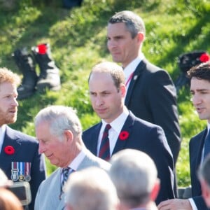 Le prince Harry, le duc de Cambridge, prince William et le premier ministre canadien Justin Trudeau lors des commémorations des 100 ans de la bataille de Vimy, (100 ans jour pour jour, le 9 avril 1917) dans laquelle de nombreux Canadiens ont trouvé la mort lors de la Première Guerre mondiale, au Mémorial national du Canada, à Vimy, France, le 9 avril 2017.