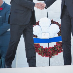 Le président François Hollande et le premier ministre canadien Justin Trudeau lors des commémorations des 100 ans de la bataille de Vimy, (100 ans jour pour jour, le 9 avril 1917) dans laquelle de nombreux Canadiens ont trouvé la mort lors de la Première Guerre mondiale, au Mémorial national du Canada, à Vimy, France, le 9 avril 2017. © Cyril Moreau/Bestimage  Ceremony to mark the centenary of the Battle of Vimy Ridge The ceremony opened with a flyover of replica biplanes, then the The Duke of Cambridge and Prince Harry laid a pair of boots to complete the Boots of the Fallen project and they both laid a handcrafted poppy made by a French artist.09/04/2017 - Vimy