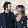 Jennifer Aniston et son mari Justin Theroux - Photocall - Cocktail du dîner de présentation de la nouvelle collection Vuitton "Masters, Les Grands Maîtres" en collaboration avec Jeff Koons au Louvre à Paris, le 11 avril 2017. © Olivier Borde/Bestimage