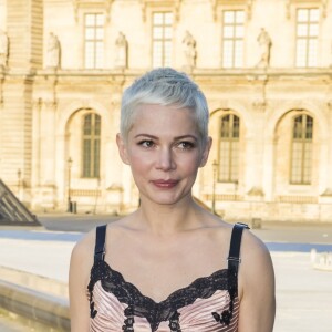 Michelle Williams - Photocall - Cocktail du dîner de présentation de la nouvelle collection Vuitton "Masters, Les Grands Maîtres" en collaboration avec Jeff Koons au Louvre à Paris, le 11 avril 2017. © Olivier Borde/Bestimage