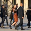 Miranda Kerr et son compagnon Evan Spiegel arrivant au Grand Dîner Privé Louis Vuitton à la Pyramide du Louvre à Paris, le 11 avril 2017.